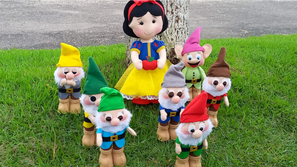Branca de neve e os sete anões em feltro
